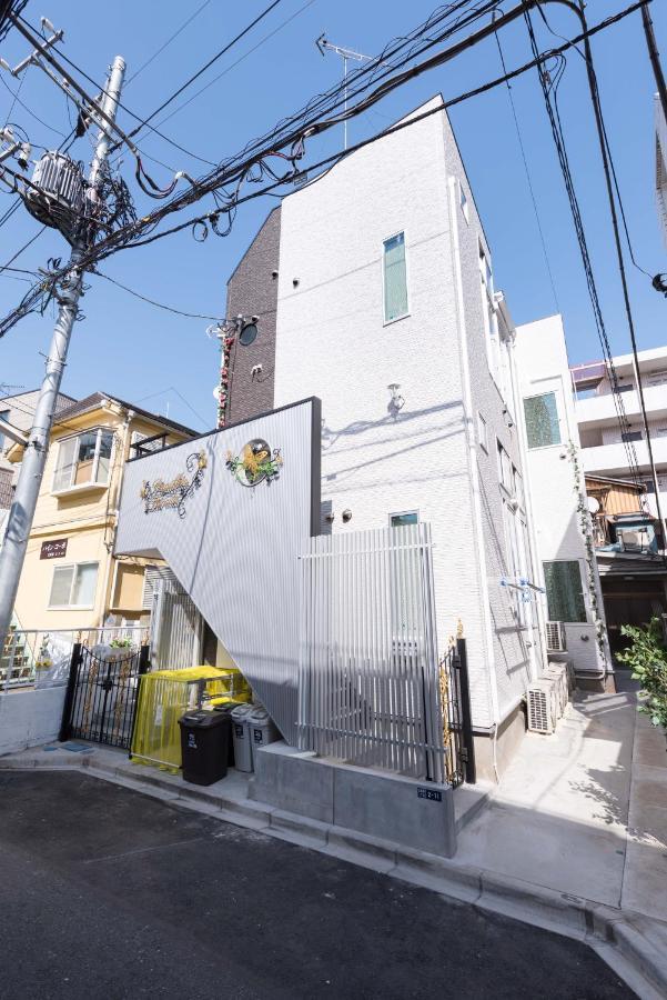 Papillon Paradis Nishi-Shinjuku Tokyo Exterior photo